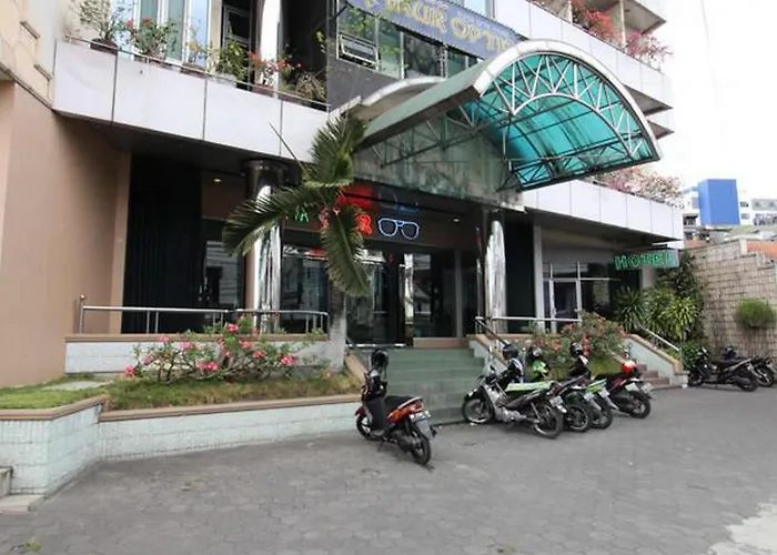 Akur Hotel Malioboro Mitra Reddoorz Yogyakarta